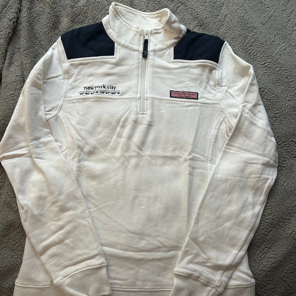 Like New Limited Edition White NYC Vineyard Vines Shep Shirt Size XS